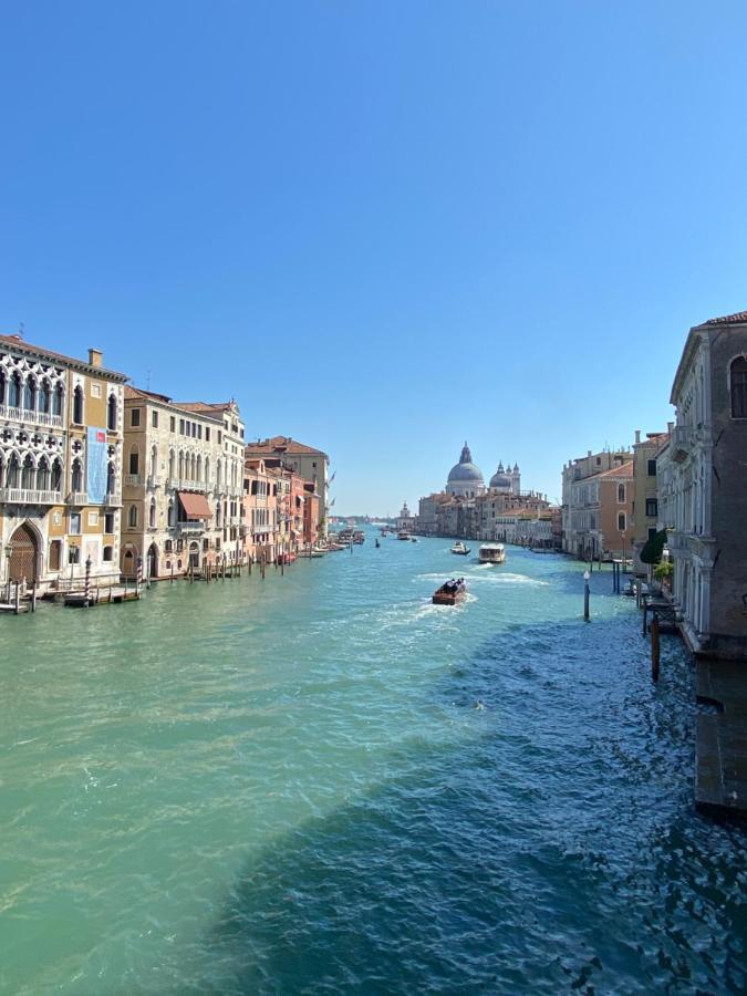 Dimora Contarini Charm Apartment On Grand Canal Венеция Екстериор снимка
