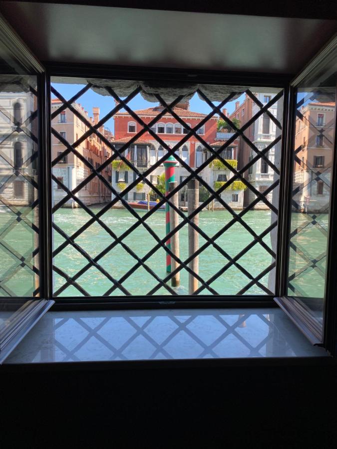 Dimora Contarini Charm Apartment On Grand Canal Венеция Екстериор снимка